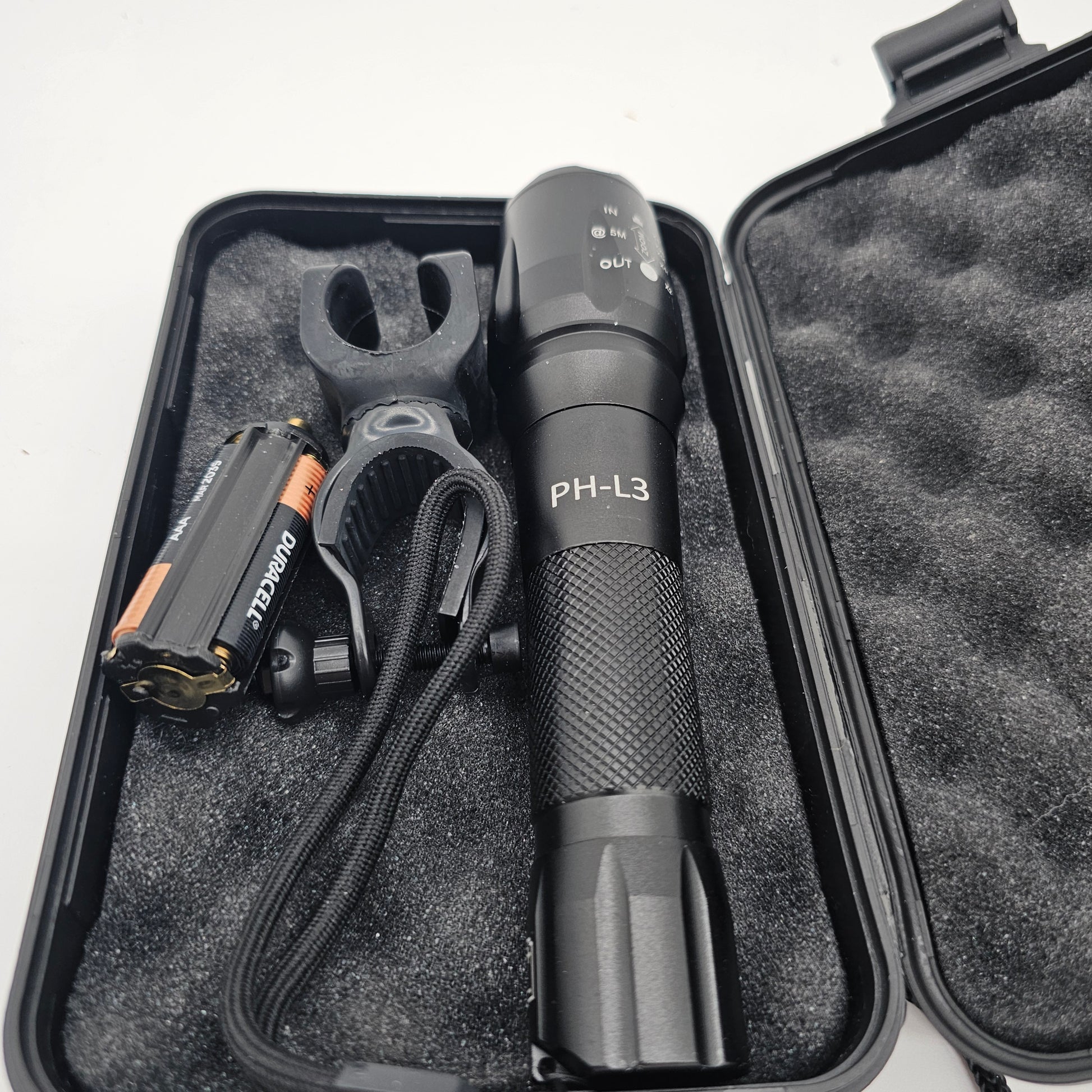 Flashlight - Phixton PH-L3 - DQ Distribution