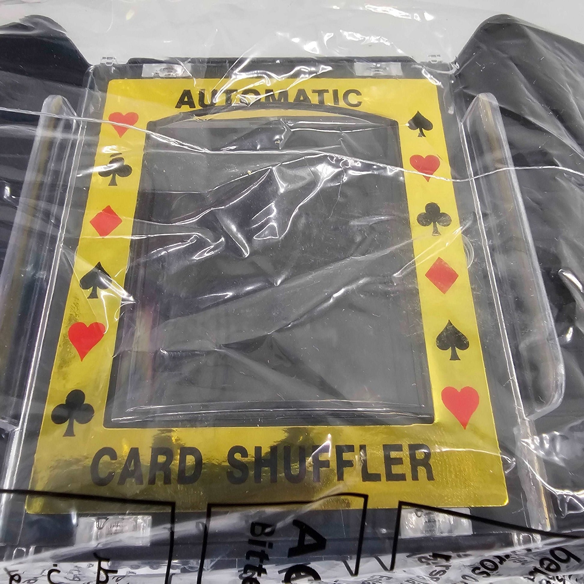 4 Decks Automatic Card Shuffler - DQ Distribution