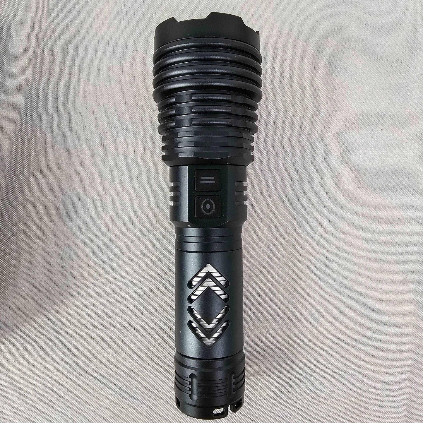 Flashlight High Lumen XHP 160.6 - DQ Distribution