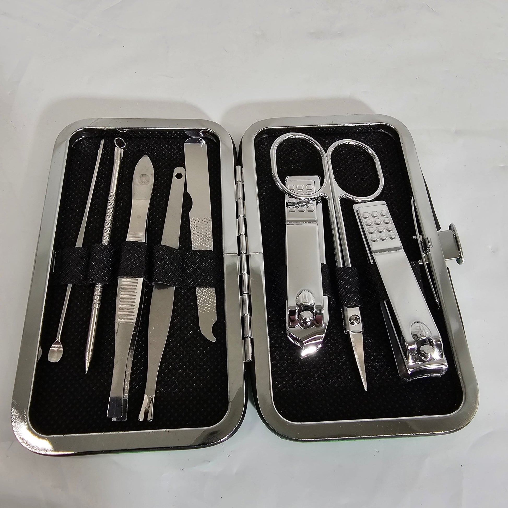 Manicure Grooming Kit - DQ Distribution