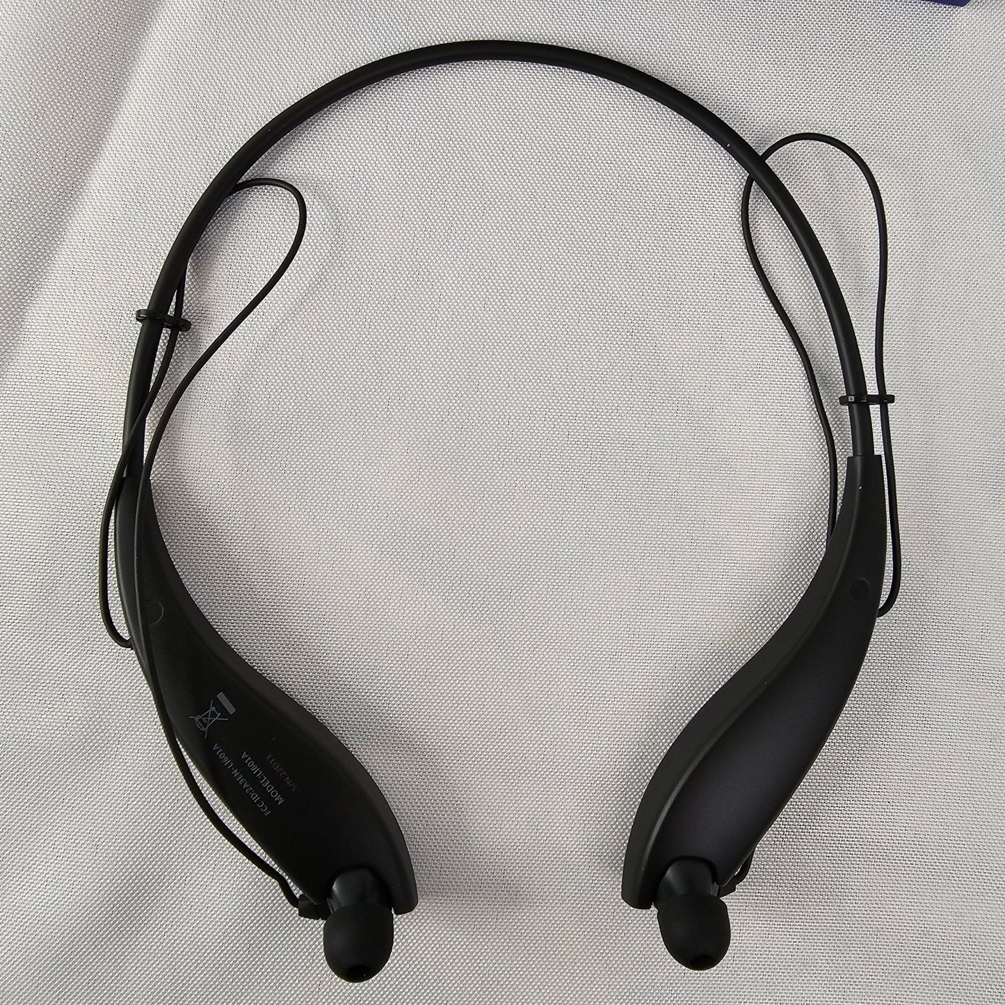 Wireless Neckband Headphones - Bass Boosted, Call Vibration, Long Battery - DQ Distribution